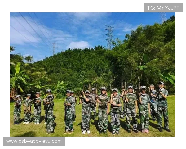 自行车队完善青少年训练营的心理辅导与抗压训练，自行车培训训练基地